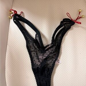 Victoria’s Secert Jingle Bell Mesh Thong M
